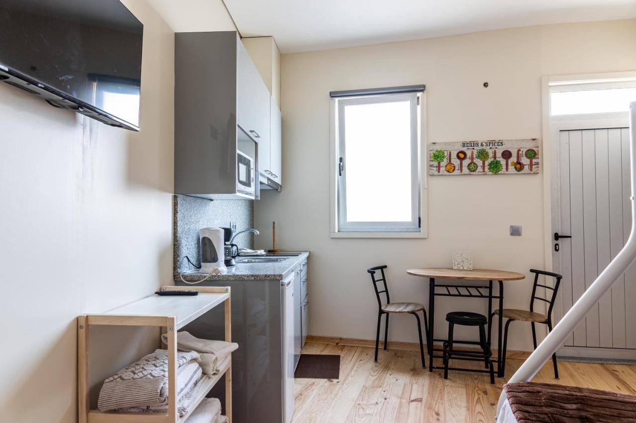 House On A Rustic Island At Campanha Trainstation Apartamento Porto Exterior foto